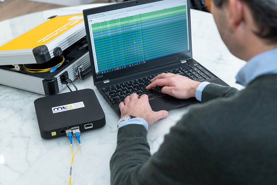MT2 PONPlatform and Software running